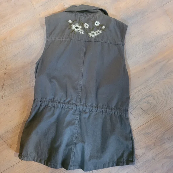 ✨Ashley Olive Green Utility Vest - Picture 3 of 6